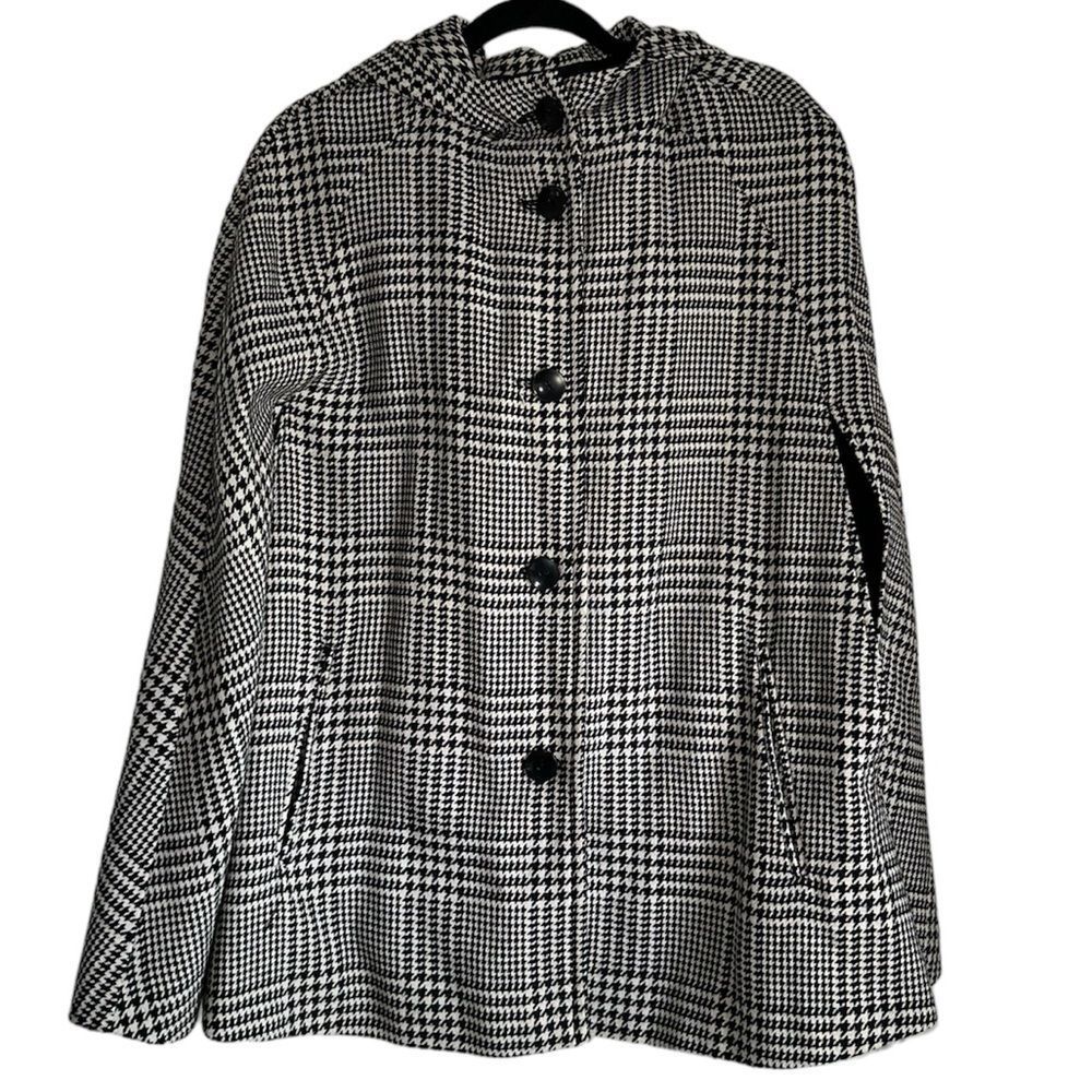 Women's Black and White Houndstooth Coat